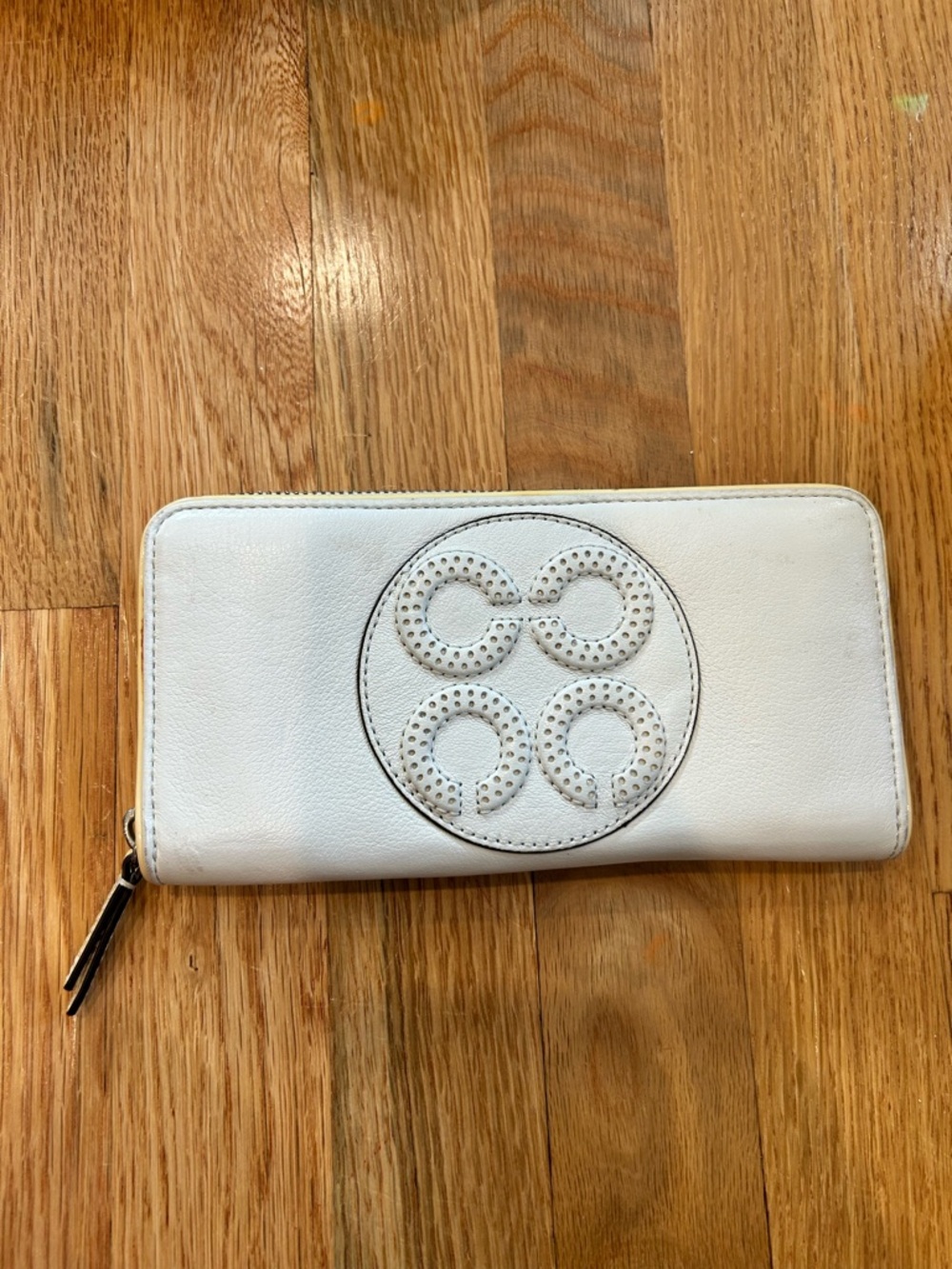 Coach White Zip-Around Leather Wallet